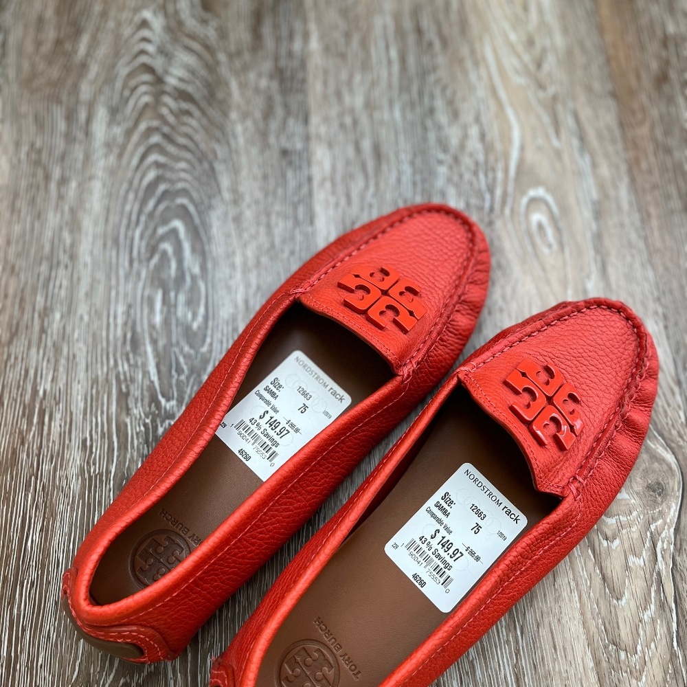 Tory Burch Lowell Drivers in Samba